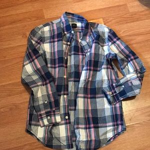 Gap shirt